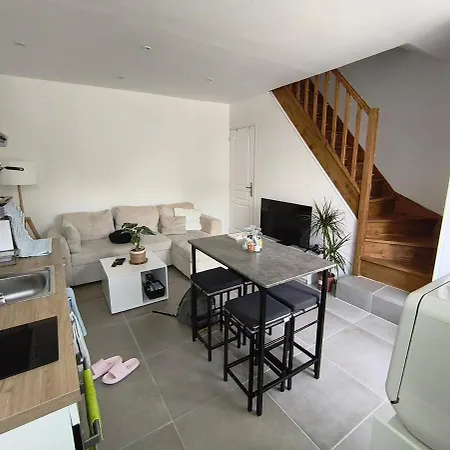 Holiday home Petite Maison En Bord De Marne Saint-Dizier